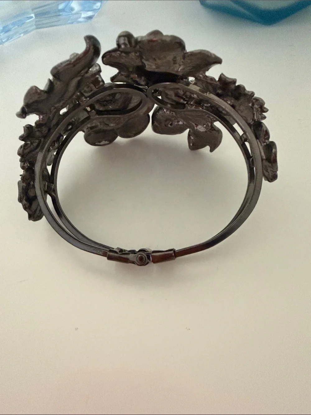 Floral Crystal Accent Bracelet - front snap shut , super cute! Silver tone